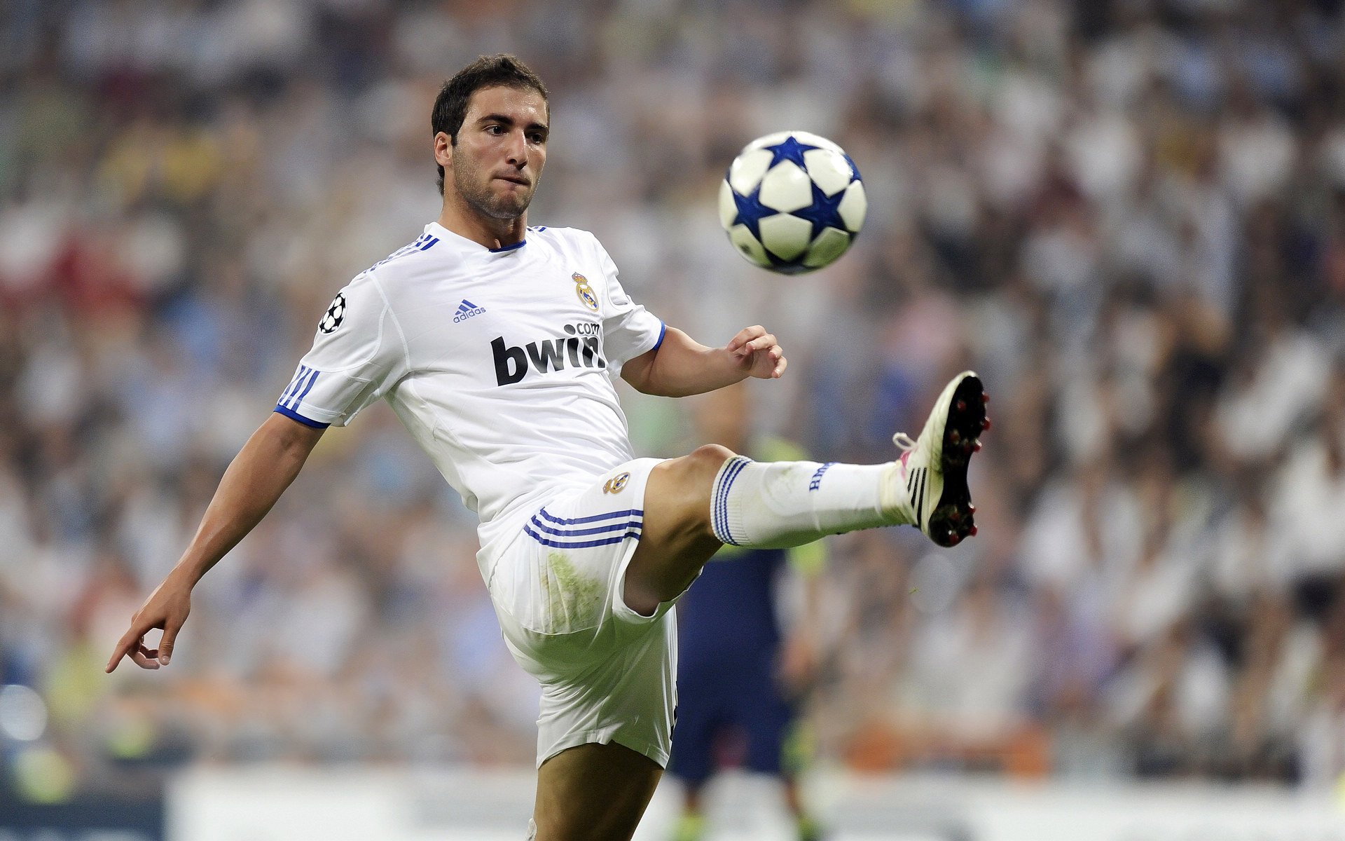 布伦森状态火爆，温网八强战对阵广东男篮，北京首钢力争连胜